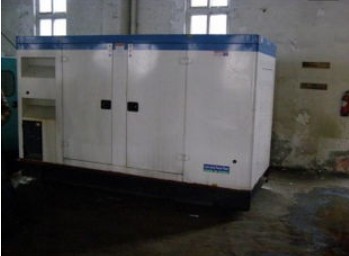 白城康明斯150kw大型柴油二手发电机组 白城康明斯150kw大型柴油二手发电机组